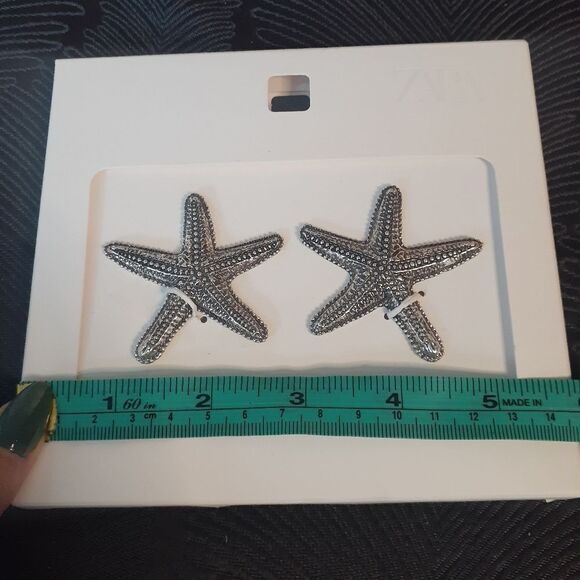 Nwt Zara Silvertone Statement Starfish Earrings - Picture 2 of 10